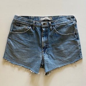 LAST CHANCE 😍 Vintage Lee Classic Cutoffs Regular Fit size 34